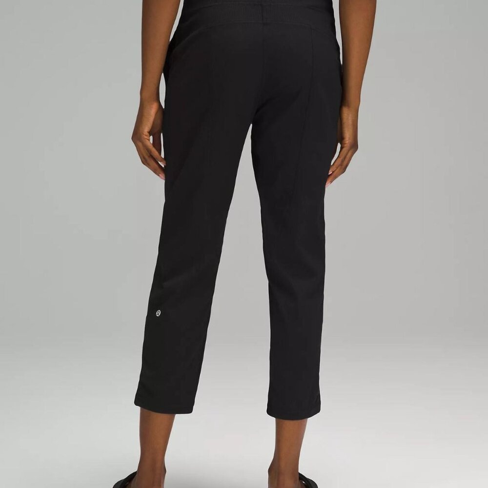 Lululemon Dance Studio Mid-Rise Cropped Pant